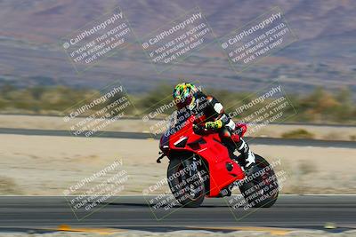 media/Jan-13-2024-SoCal Trackdays (Sat) [[9c032fe5aa]]/Turn 14 (10am)/